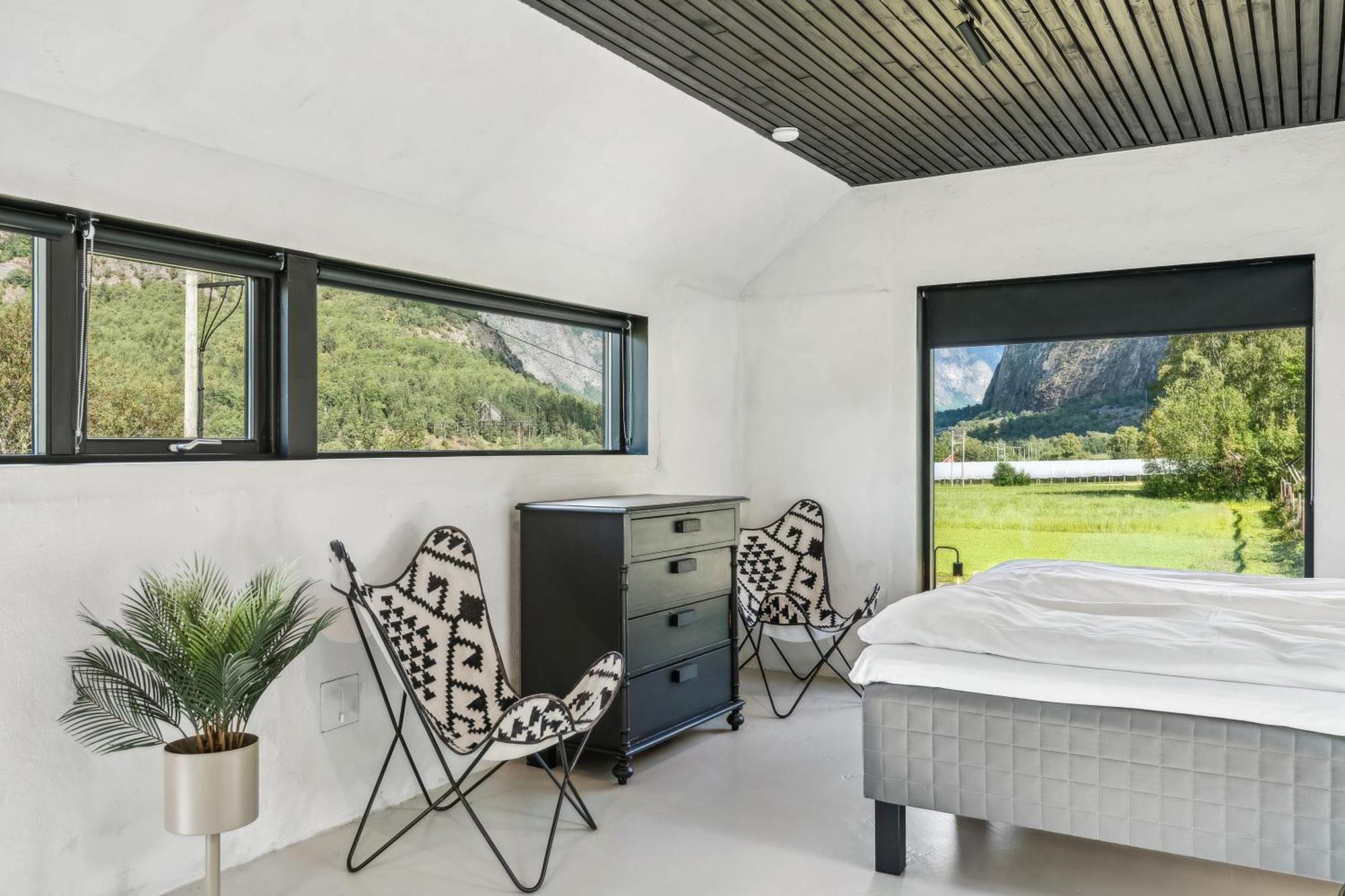 Jordeplegarden Holiday Home - Part Of A Farm - Two Buildings - Close To Flam Lærdalsøyri 外观 照片