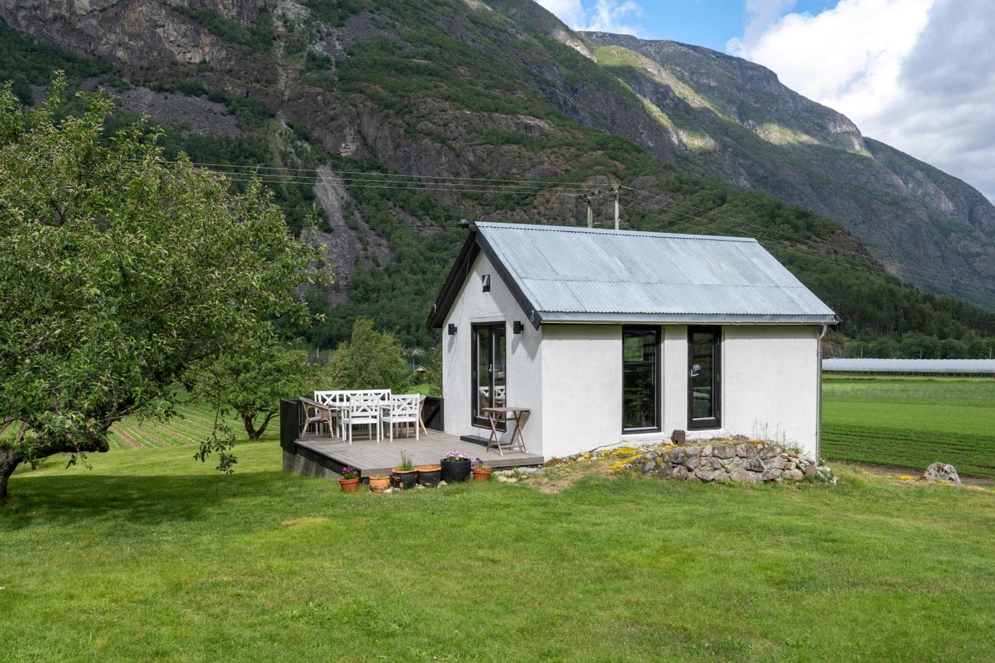 Jordeplegarden Holiday Home - Part Of A Farm - Two Buildings - Close To Flam Lærdalsøyri 外观 照片